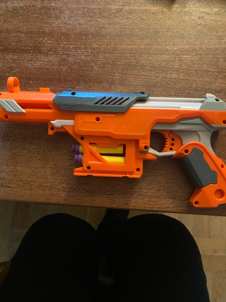 Våben, Gun, Nerf