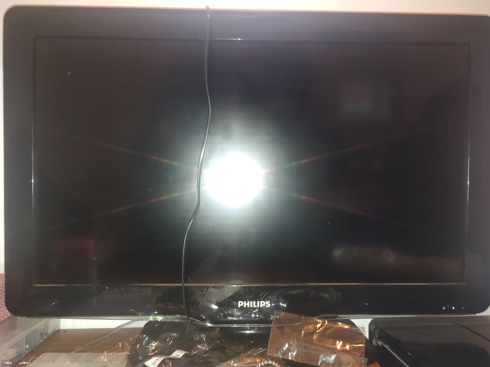 LCD, Philips, 32"