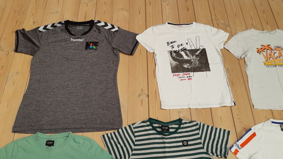 T-shirt, str 12, 13 og 14 år og XL