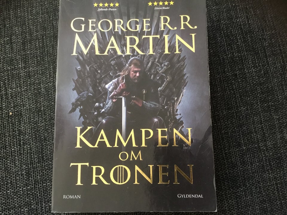 Kampen om tronen, George R R Martin,