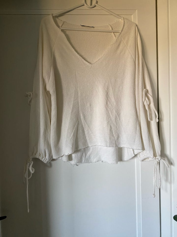 Bluse, Pull  BEAR , str. 40