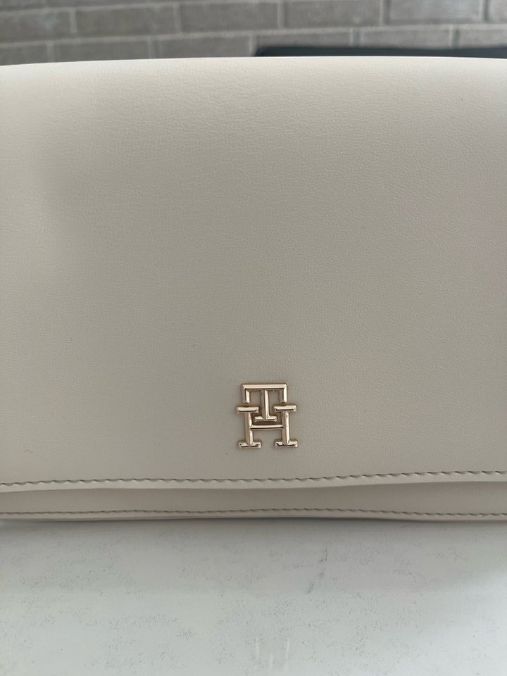 Crossbody, Tommy Hilfiger