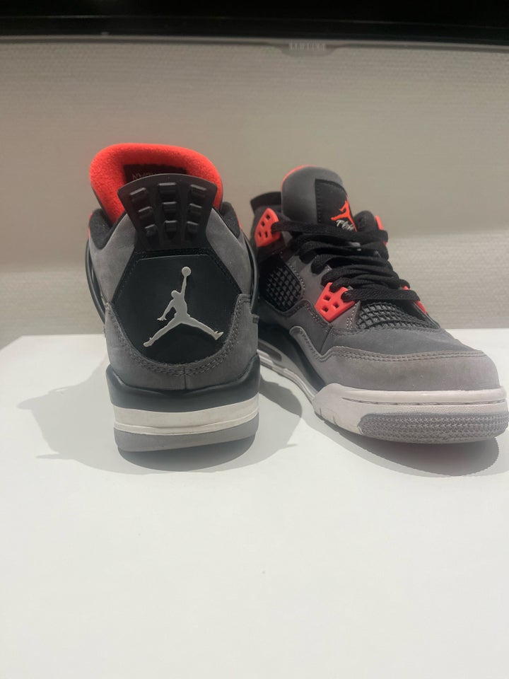 Sneakers, Nike Jordan , str. 38,5