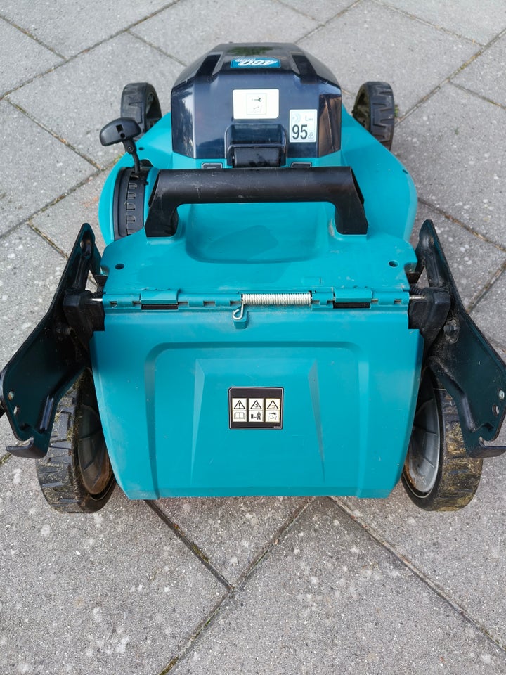 Elklipper, Makita DLM481