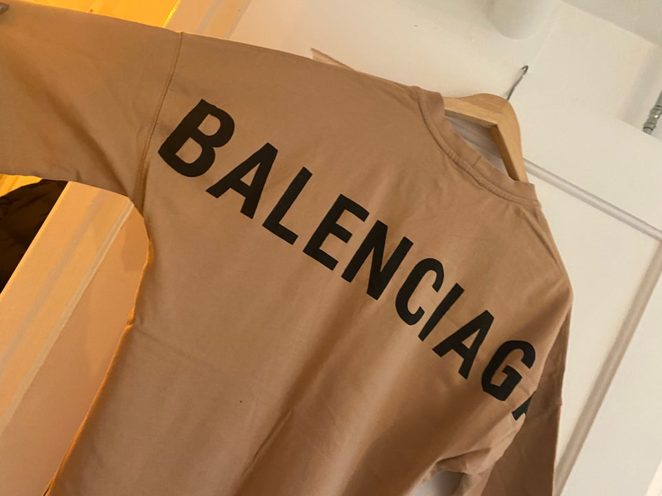 T-shirt, Balenciaga, str. M