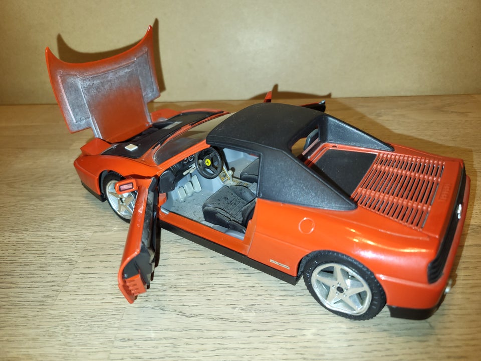 Modelbil, Ferrari 348 Mira, skala