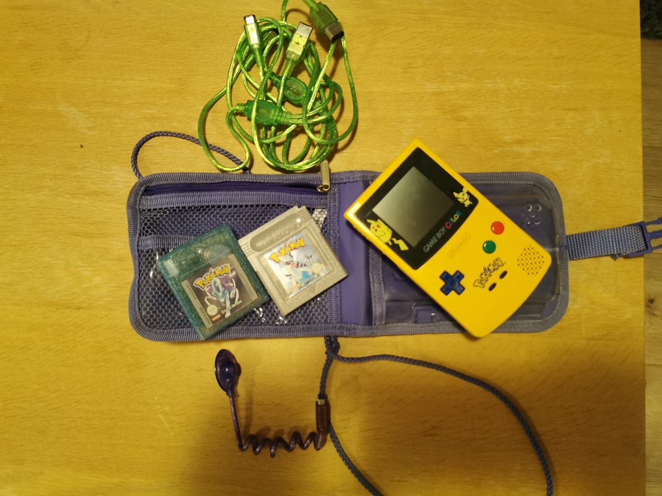 Nintendo Game Boy Color, CGB-001,