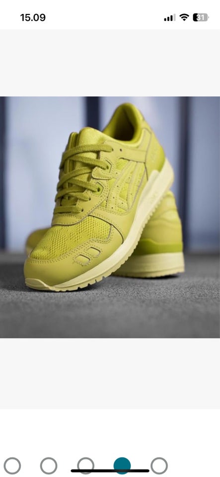 Sneakers str 38 Asics