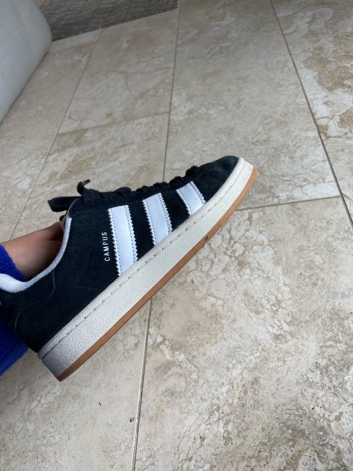 Sneakers, str. 40, Adidas