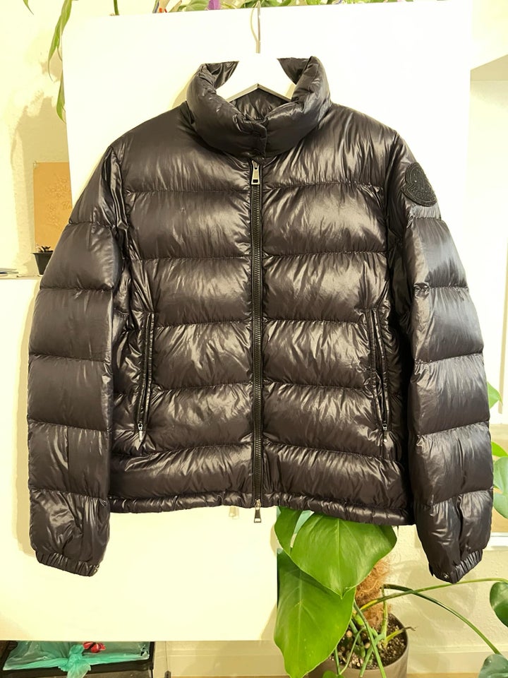 Dynejakke, str. 38, Moncler