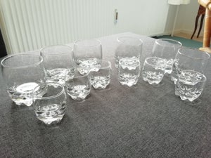 Glas Sjus og snapseglas ukendt