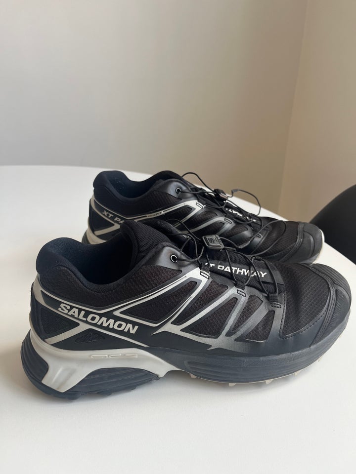 Sneakers, str. 42, Salomon