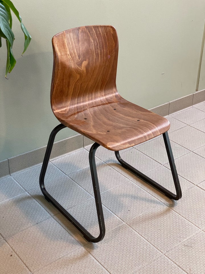 Anden arkitekt, Thur-Op-Seat,