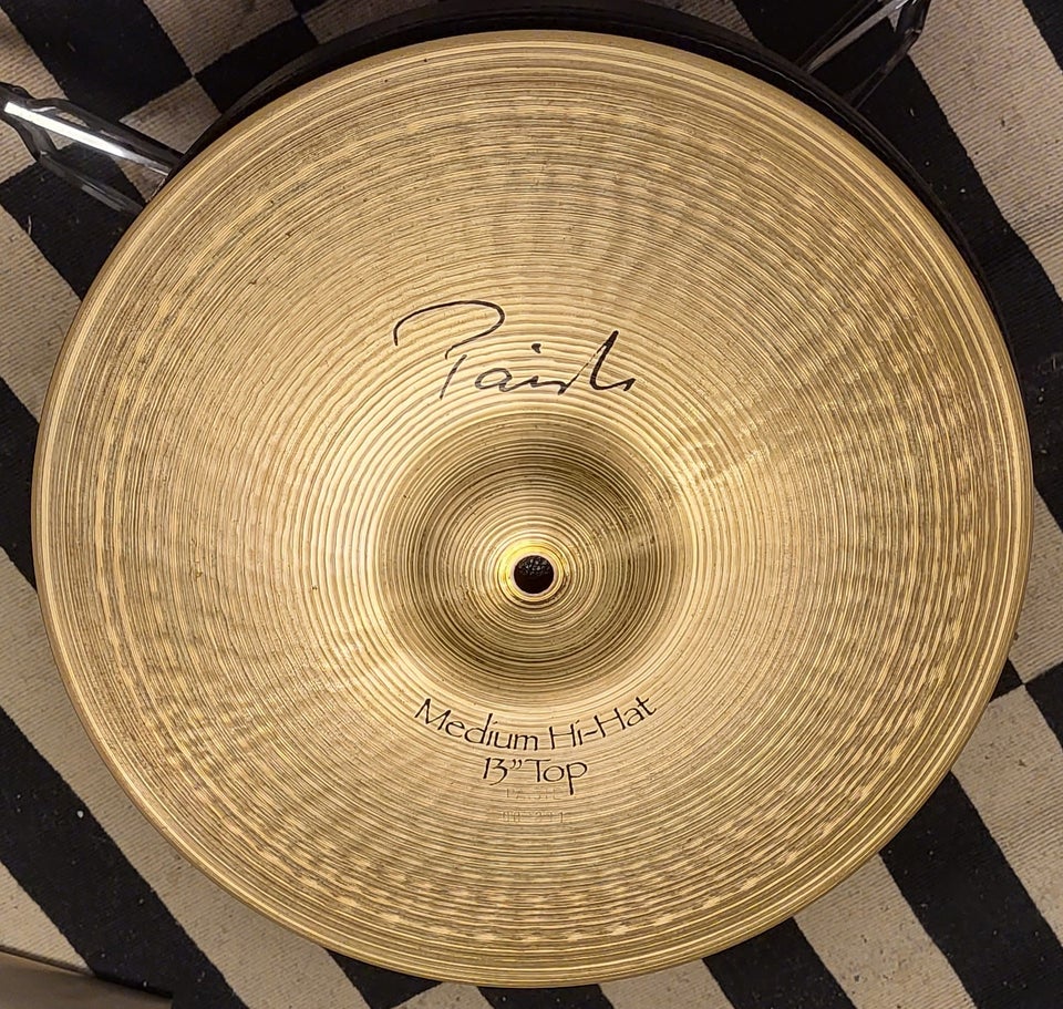 Hi-hat, Paiste Signature Medium