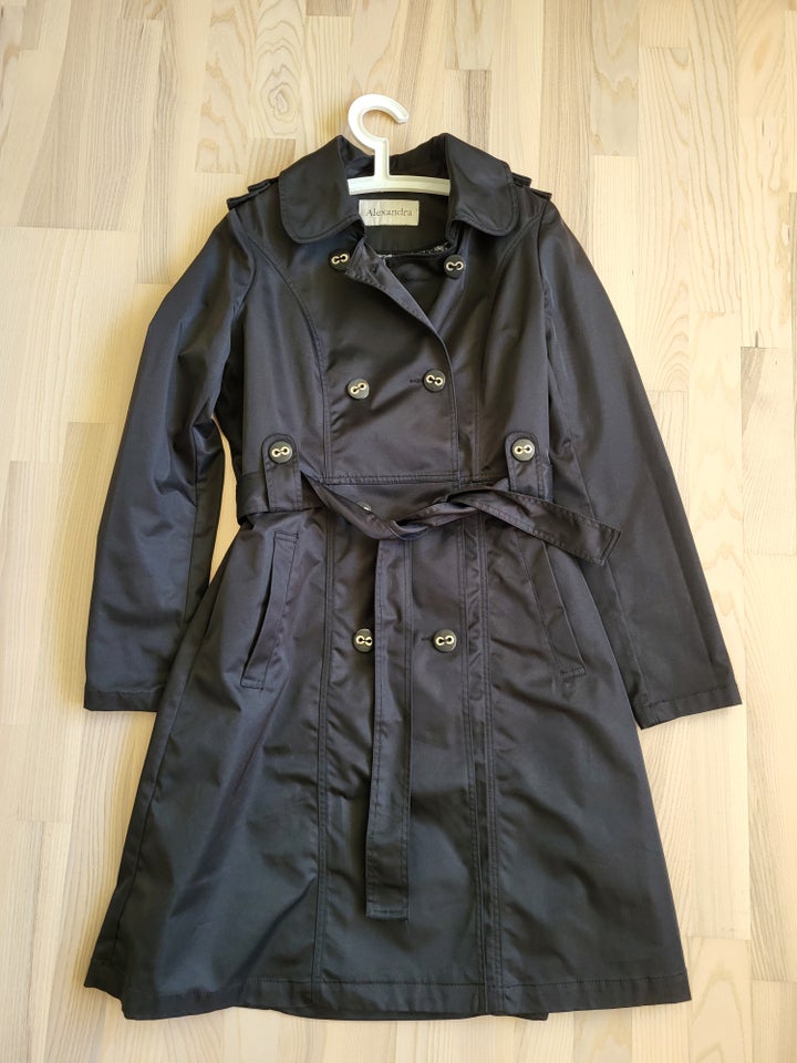 Trenchcoat, str. 36, Alexandra