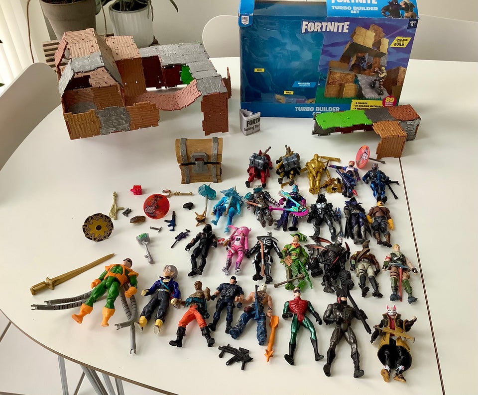 Figurer, FORTNITE