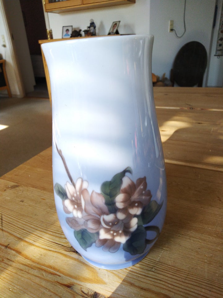 Porcelæn, Gammel vase, Bing og