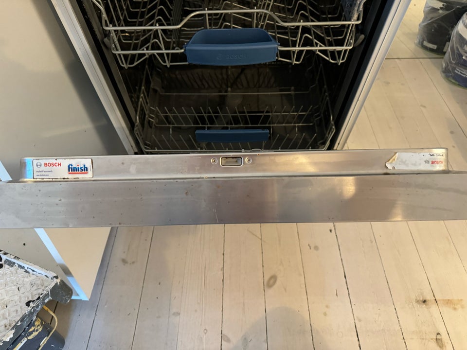 Bosch SMU58L35SK fritstående