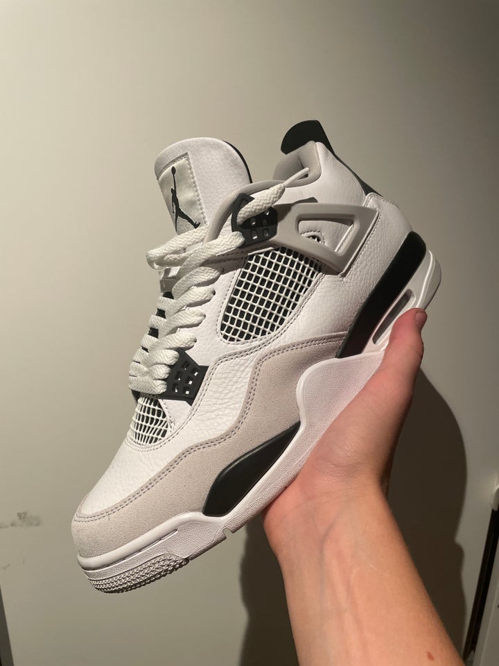 Sneakers, Jordan, str. 45,5