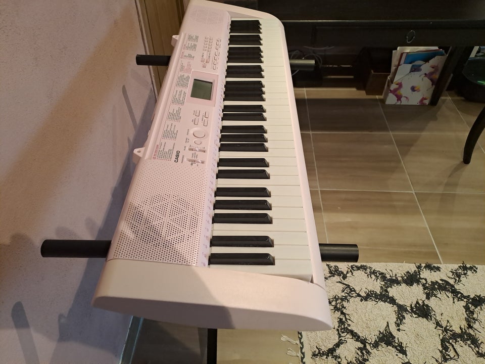 Keyboard, Casio LK 127