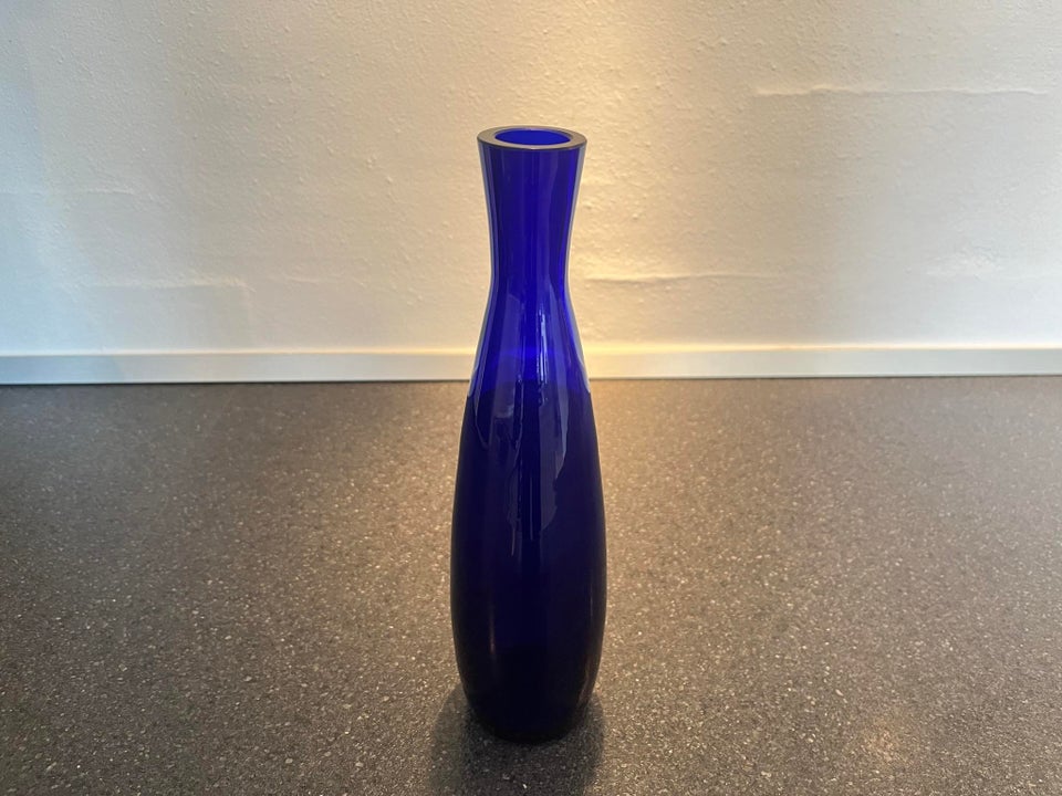 Vase, Vaser, Ukendt