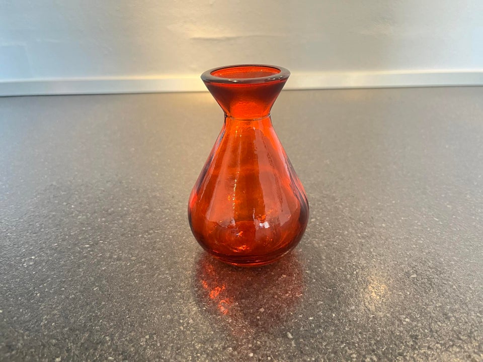 Vase, Vaser, Ukendt