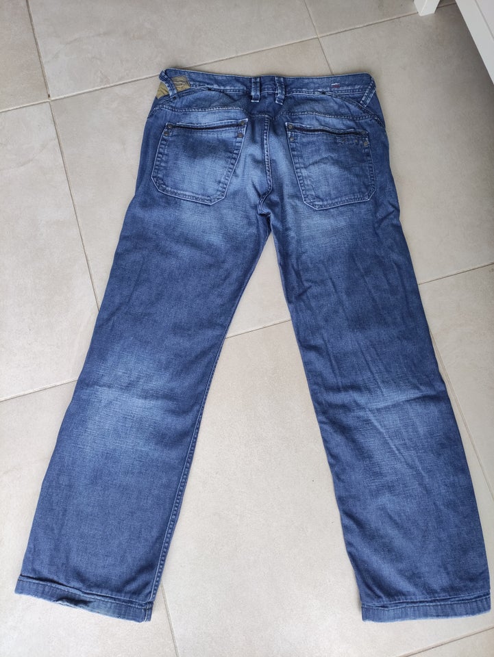 Jeans Diesel str 34