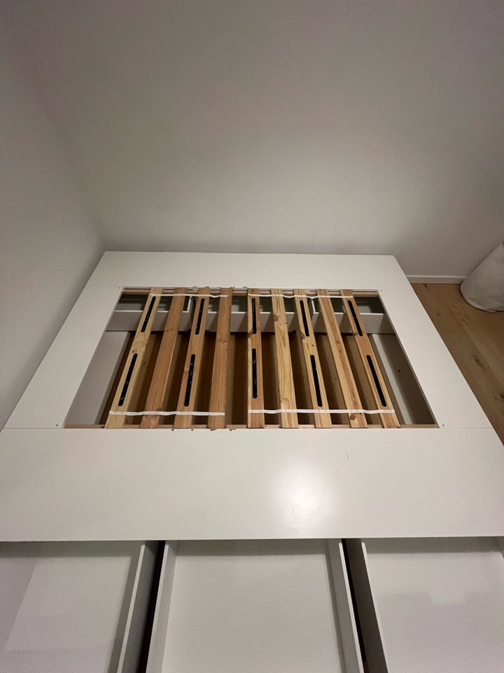 Sengeramme, IKEA