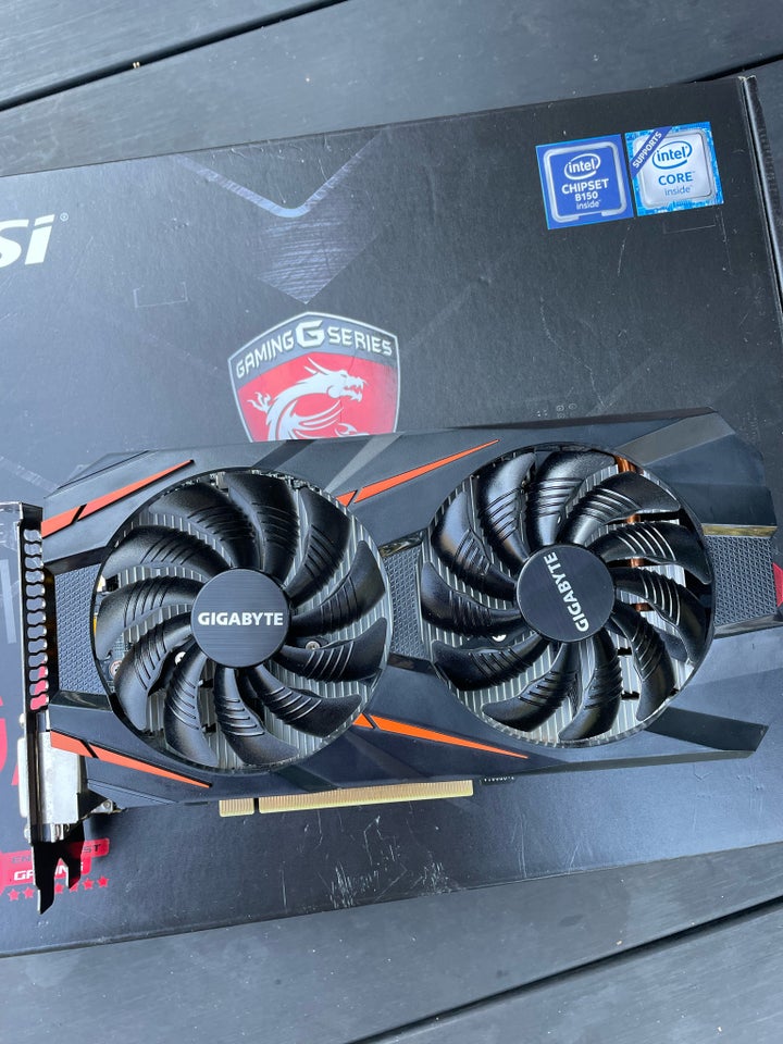 GTX 1060 Gigabyte  6GB GB RAM