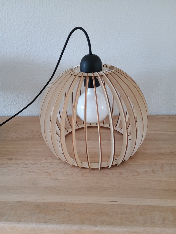 Anden loftslampe