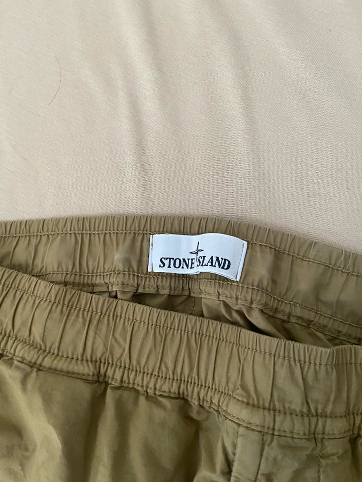 Bukser, Stone Island, str. 32