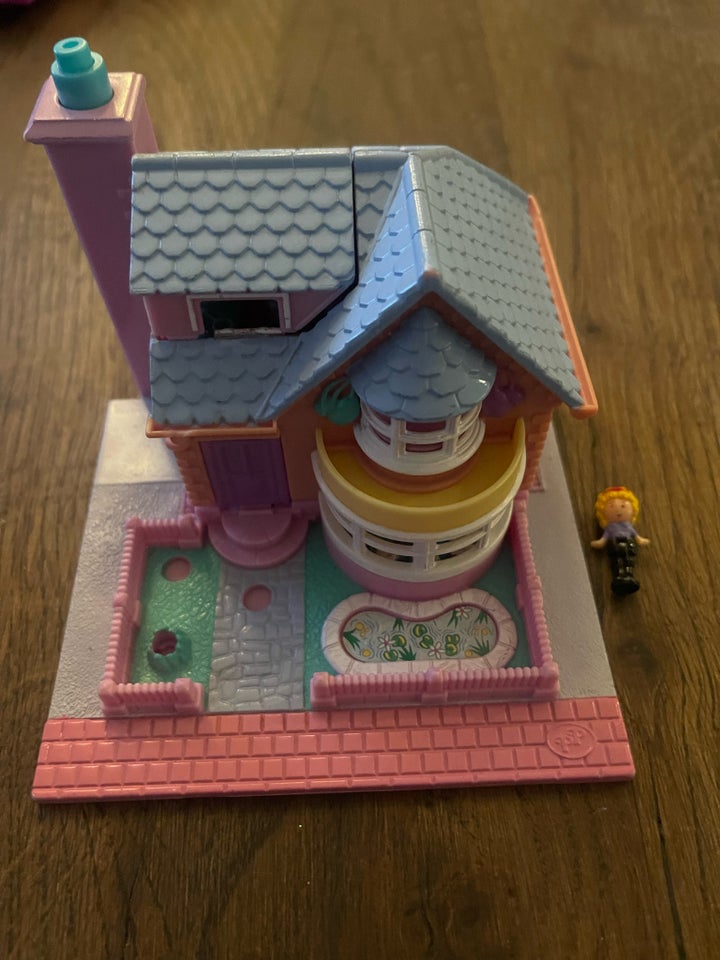 Polly Pocket