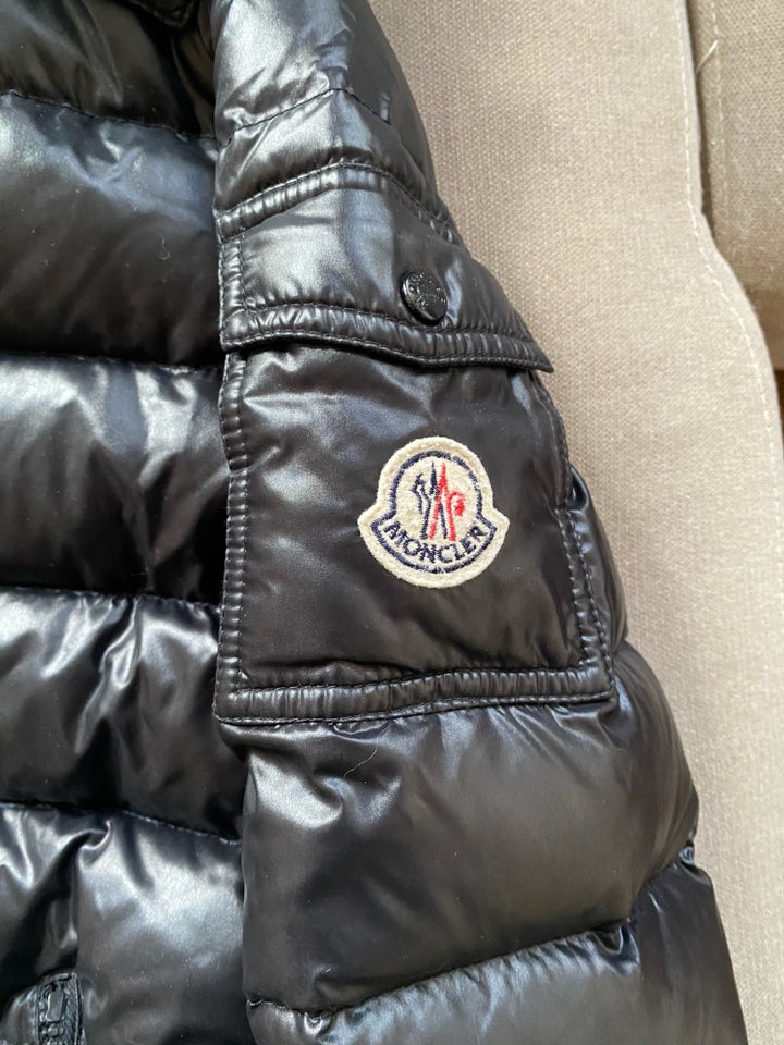 Dynejakke, str. 36, Moncler