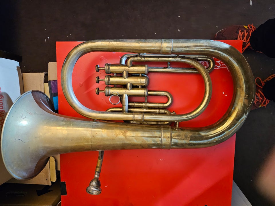 Andet, Tenor Horn