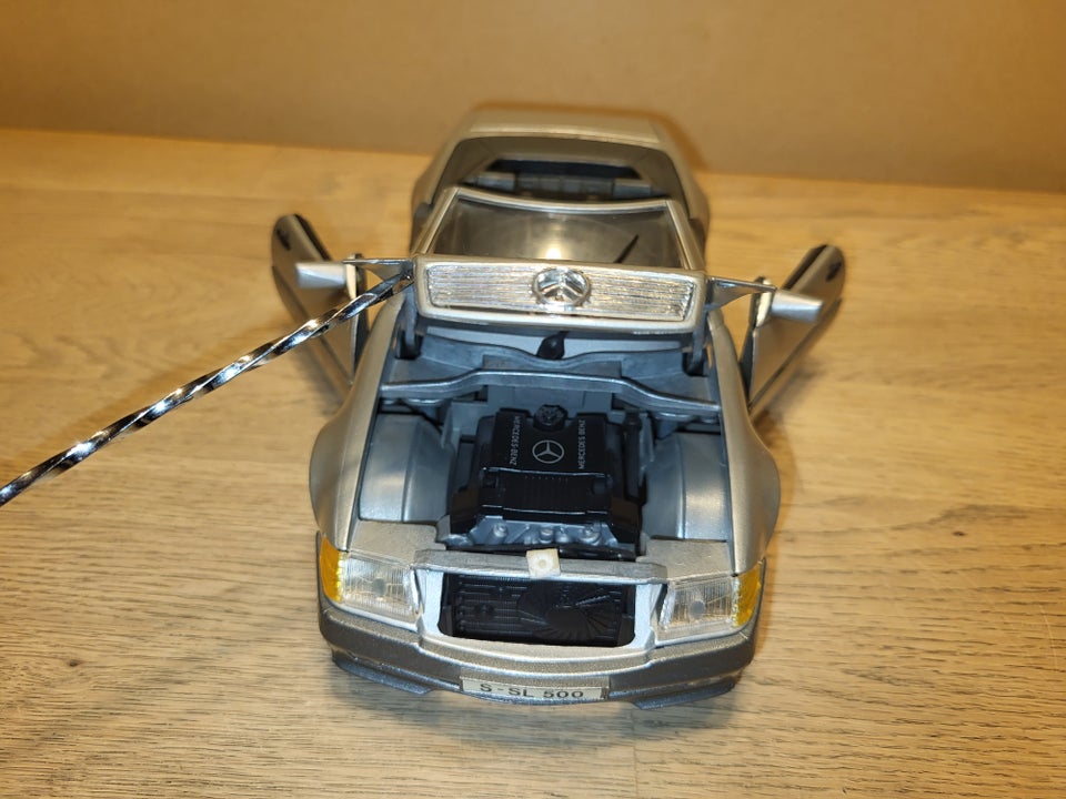 Modelbil, Mercedes Benz 500 si