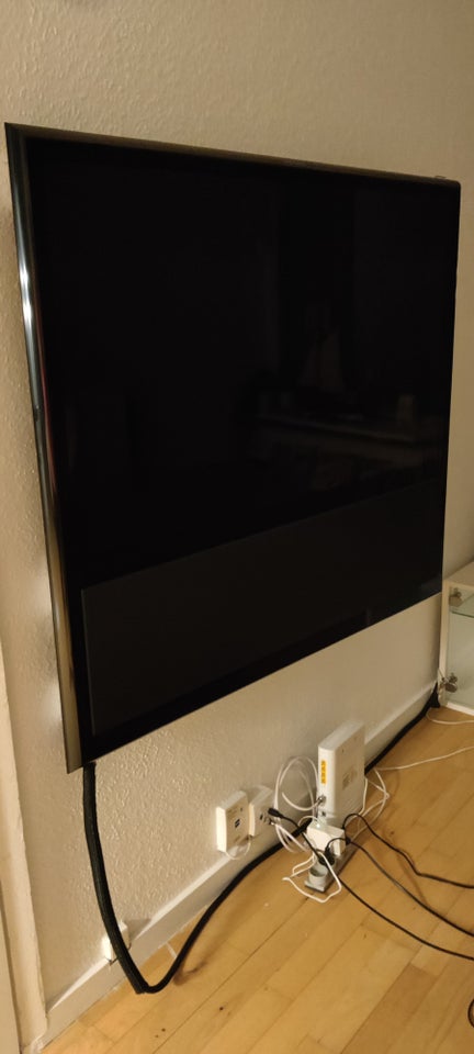 LCD, Bang  Olufsen, Beovision 11.