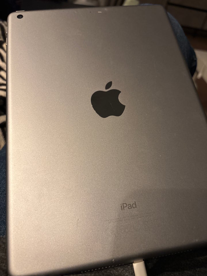 iPad, 32 GB, sort