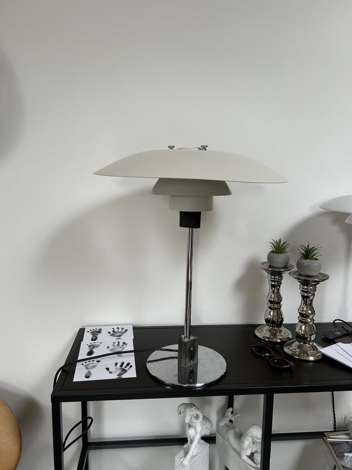 Louis Poulsen 4/3 bordlampe