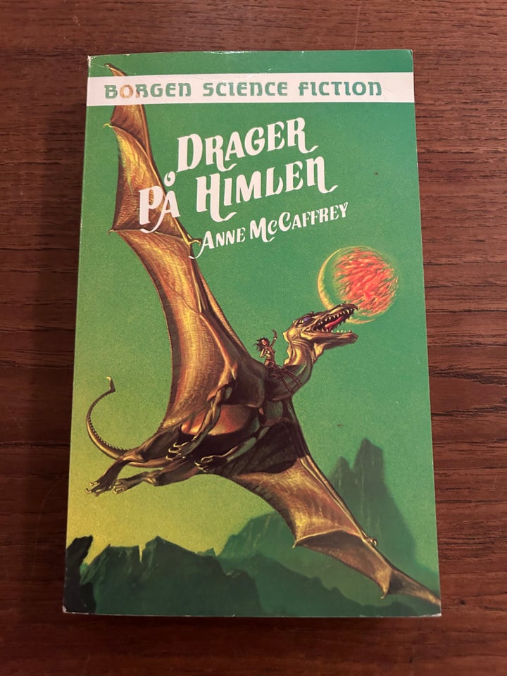 Drager på himlen , Anne McCaffrey,