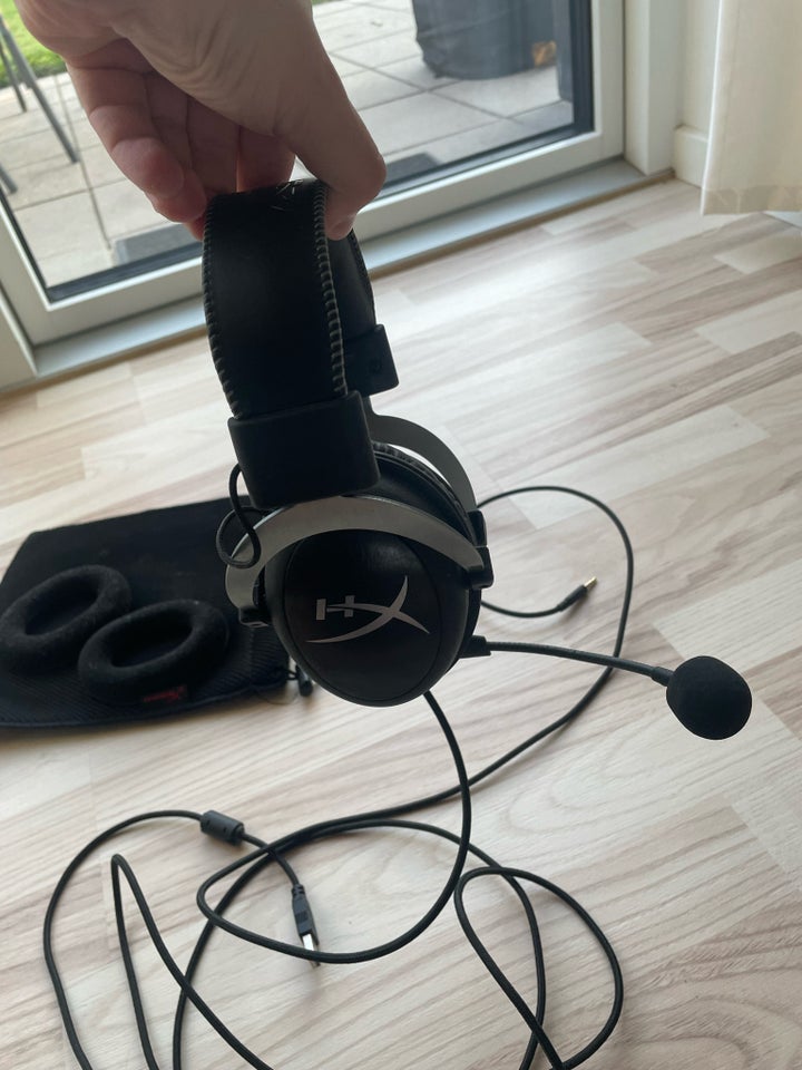 headset hovedtelefoner, Andet