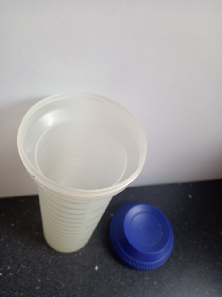 Shaker 750 ml Tupperware