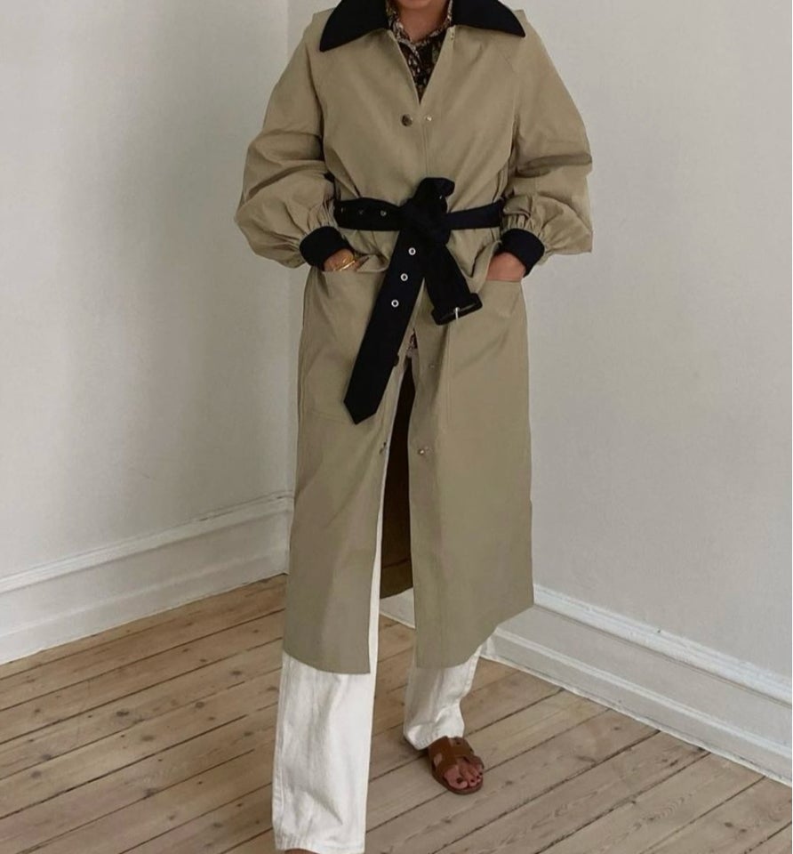 Trenchcoat, str. 34, Custommade