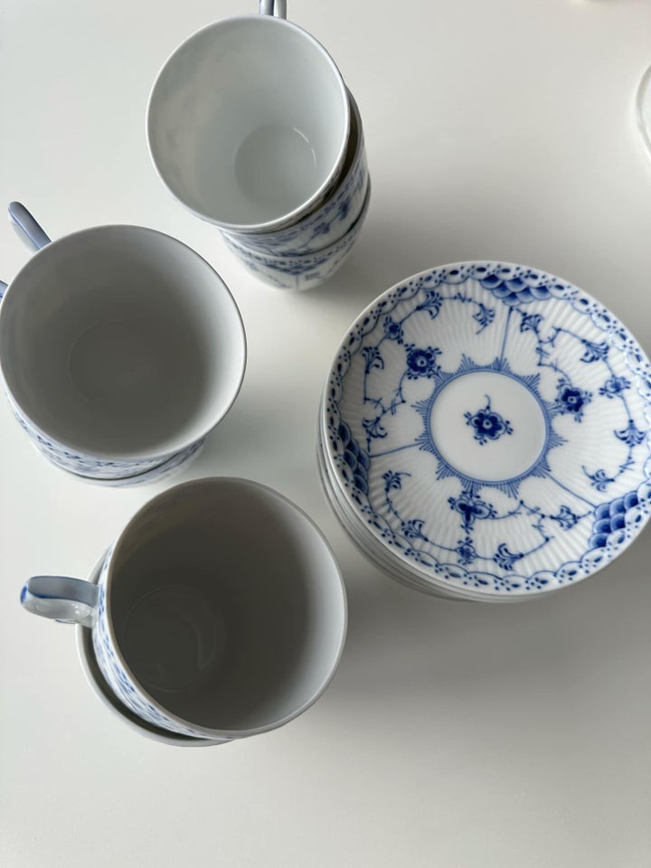 Porcelæn, Musselmalet , Royal