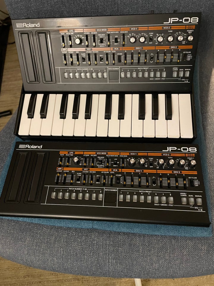 Synthesizer, Roland JP-08