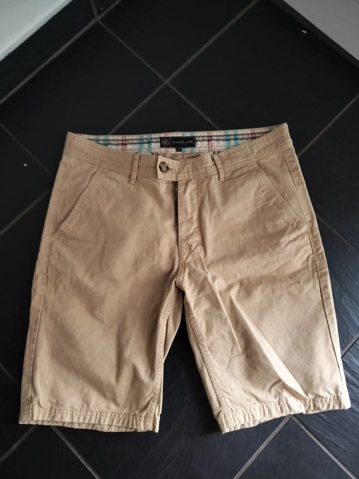 Shorts, Lloyd, str. 34