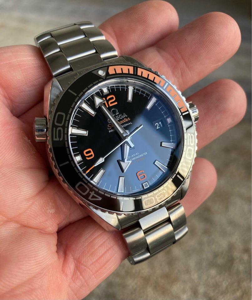 Herreur Omega