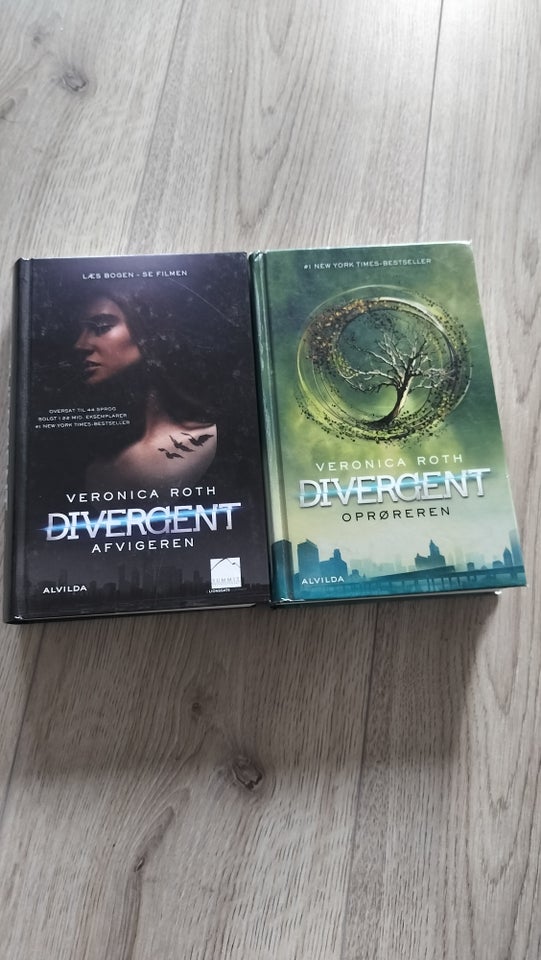 Divergent, Veronica Roth, genre: