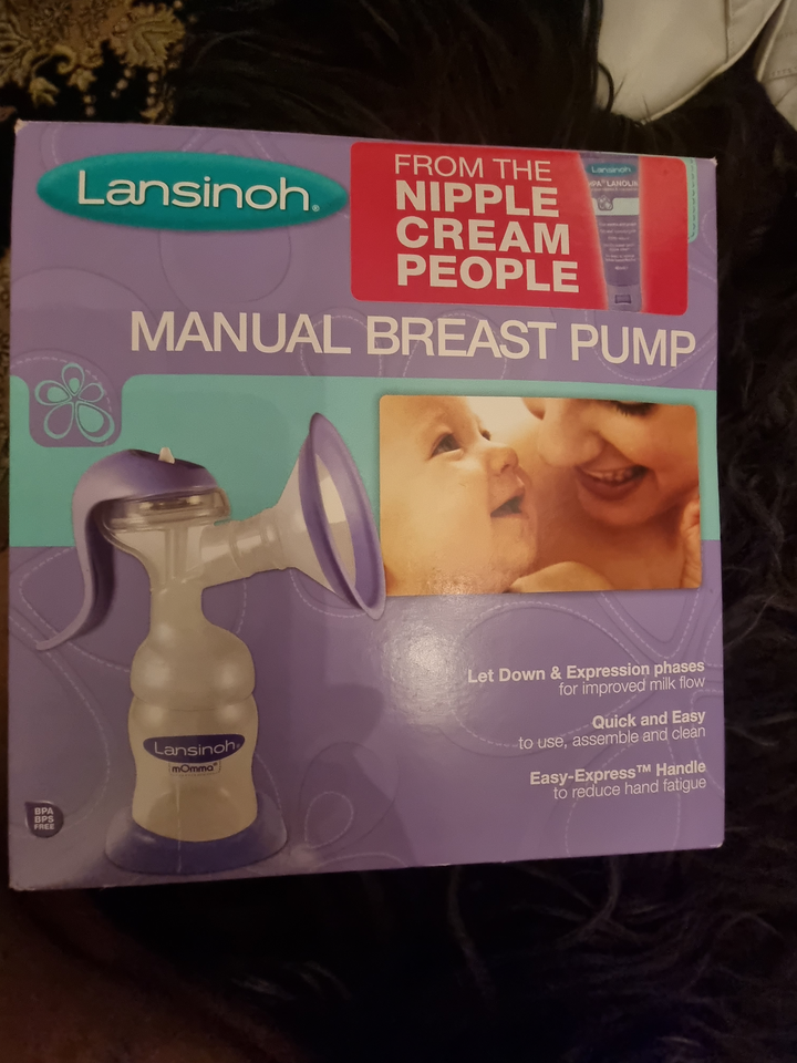 Brystpumpe, Manual breast pump,