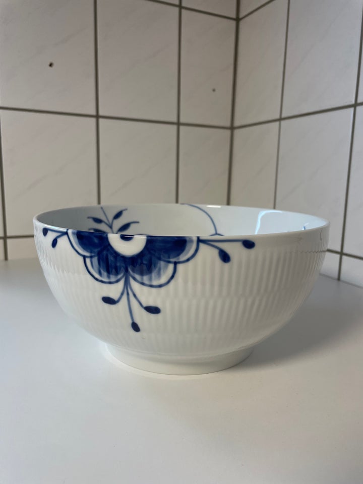 Porcelæn, Diverse Blå mega riflet,