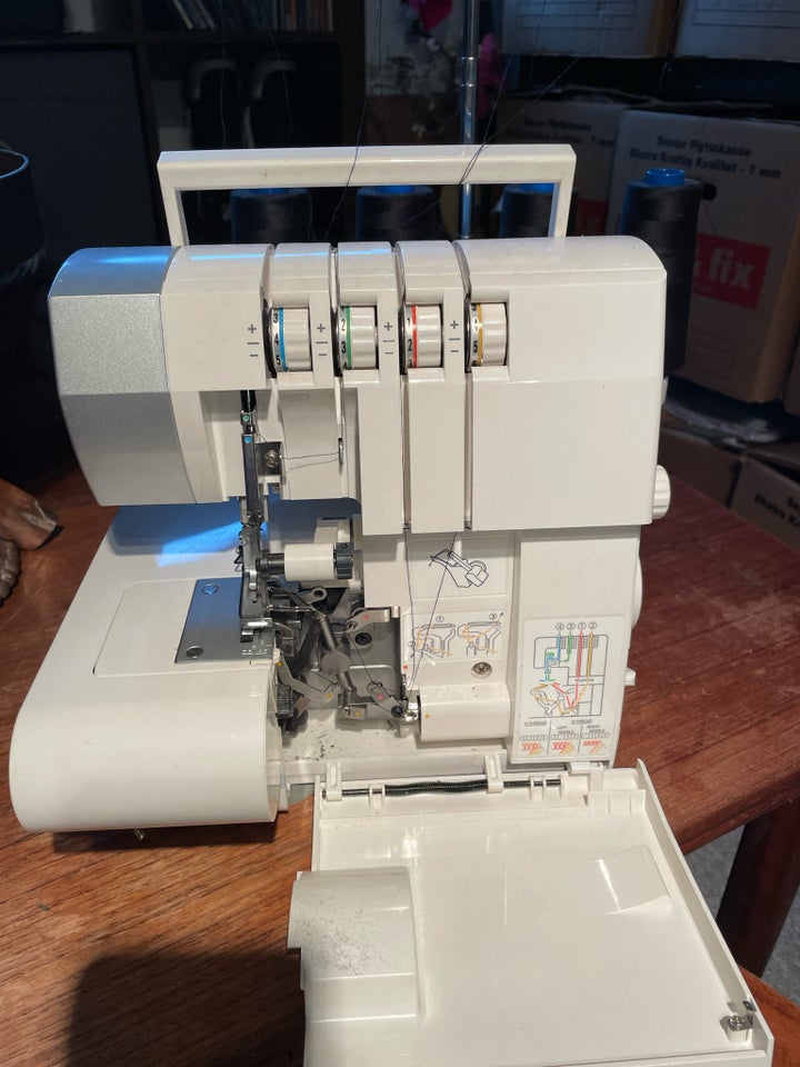 Overlocker, Singer overlock